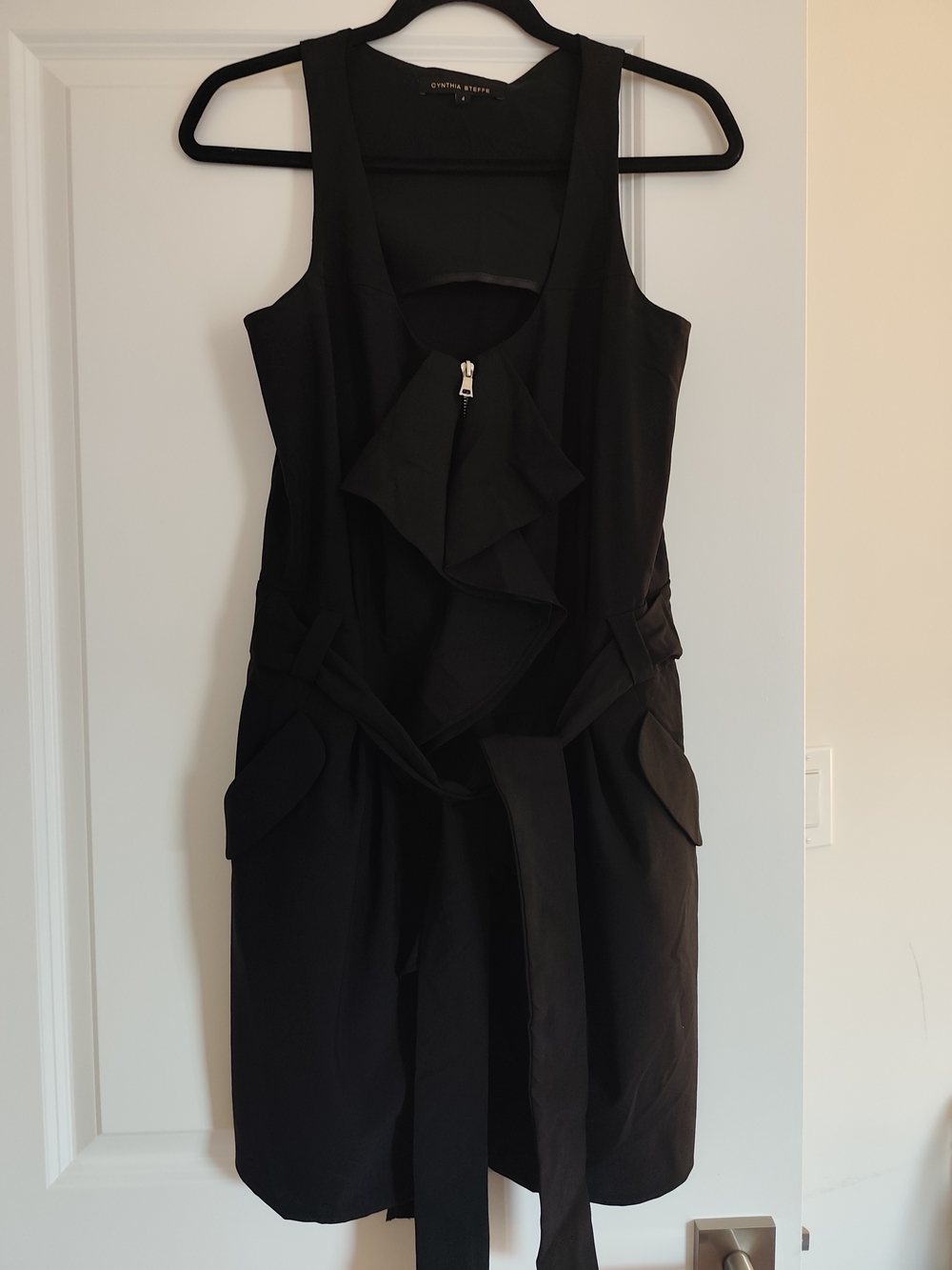 Cynthia Steffe Black Sleeveless Ruffle-Front Midi Dress
